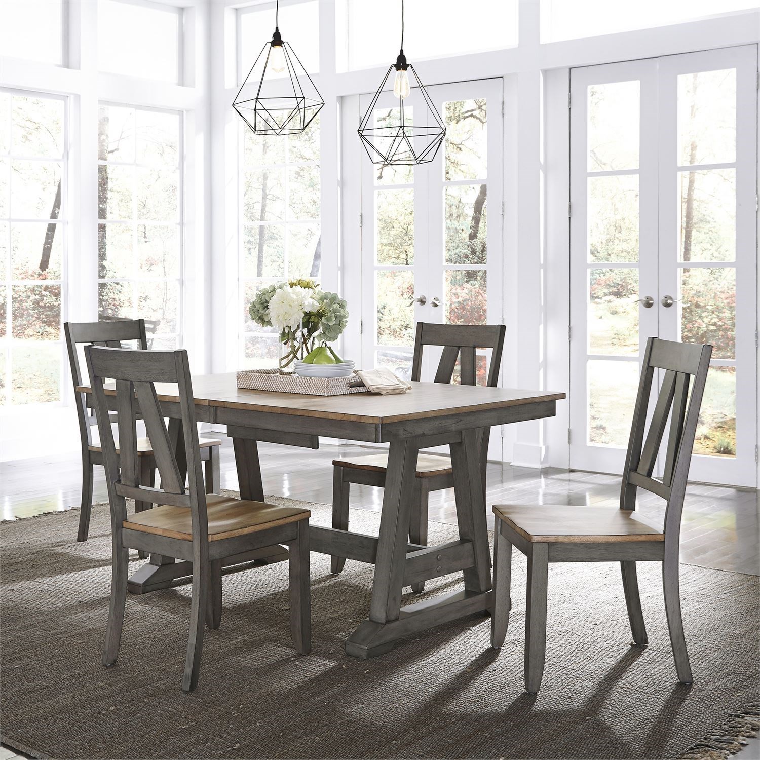 Lindsey farm table clearance